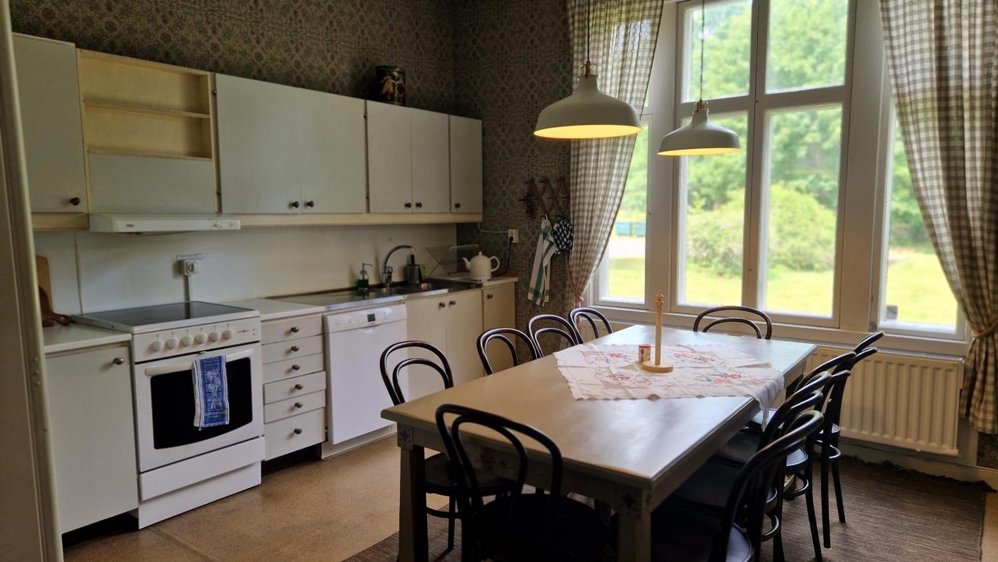 Naeaes Slott Guest House Floda  Exterior foto