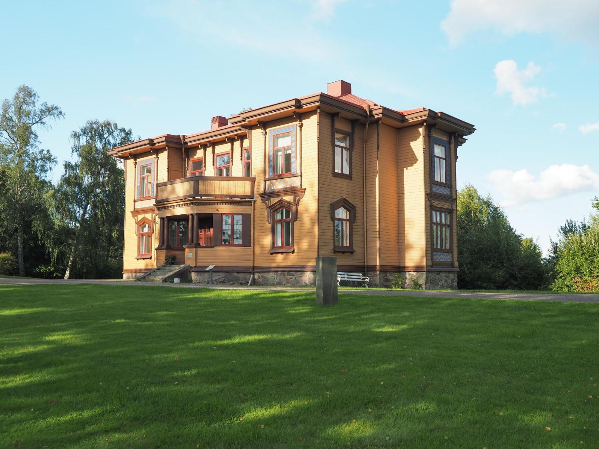 Naeaes Slott Guest House Floda  Exterior foto